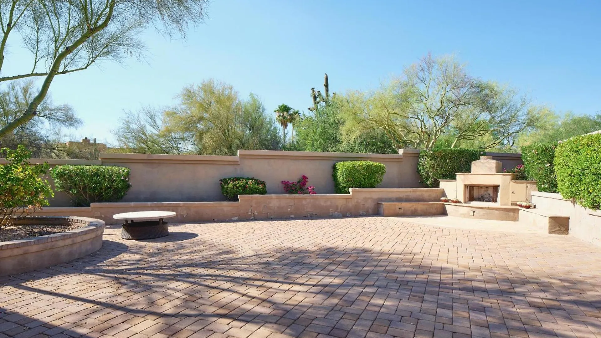 בית נופש סקוטסדייל Valley View Villa - Resort Style Backyard - Heated Pool