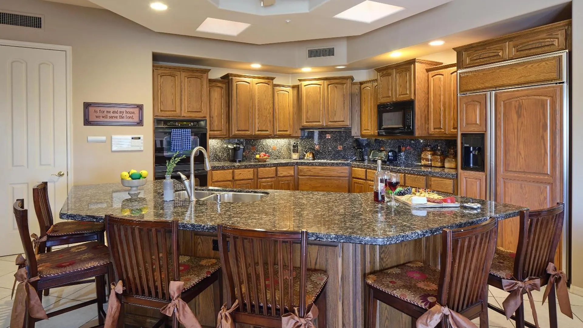 בית נופש סקוטסדייל Valley View Villa - Resort Style Backyard - Heated Pool